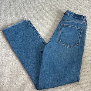 Abercrombie & Fitch 90s Straight Ultra High Rise Jeans with Raw Hem